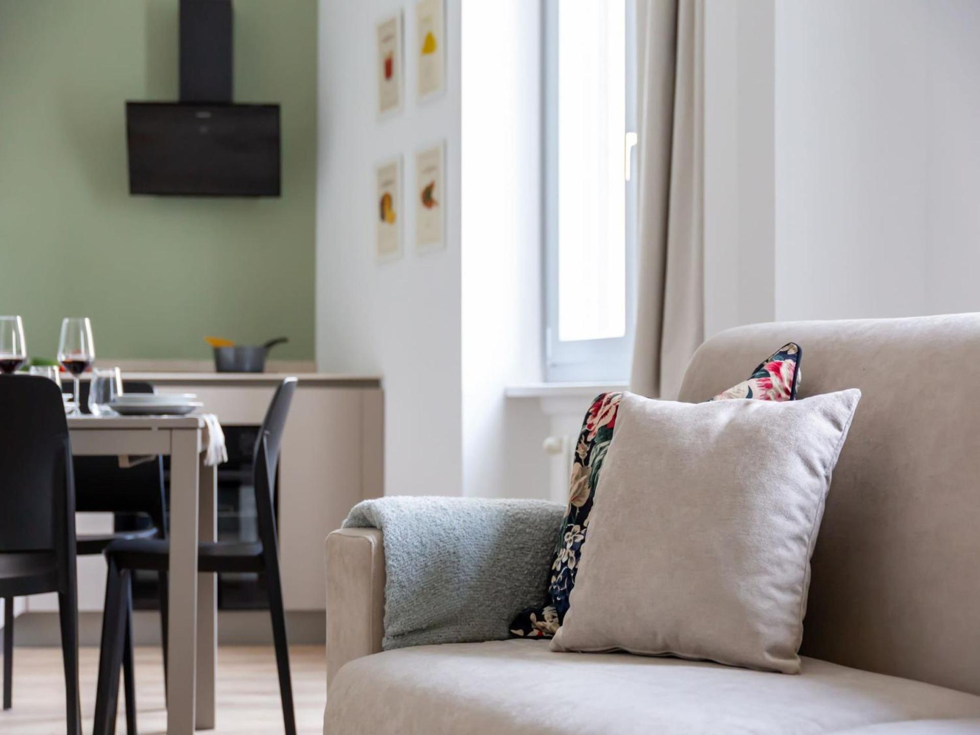 The Best Rent - Spacious And Renovated Two-Bedroom Apartment Downtown Milan Bagian luar foto