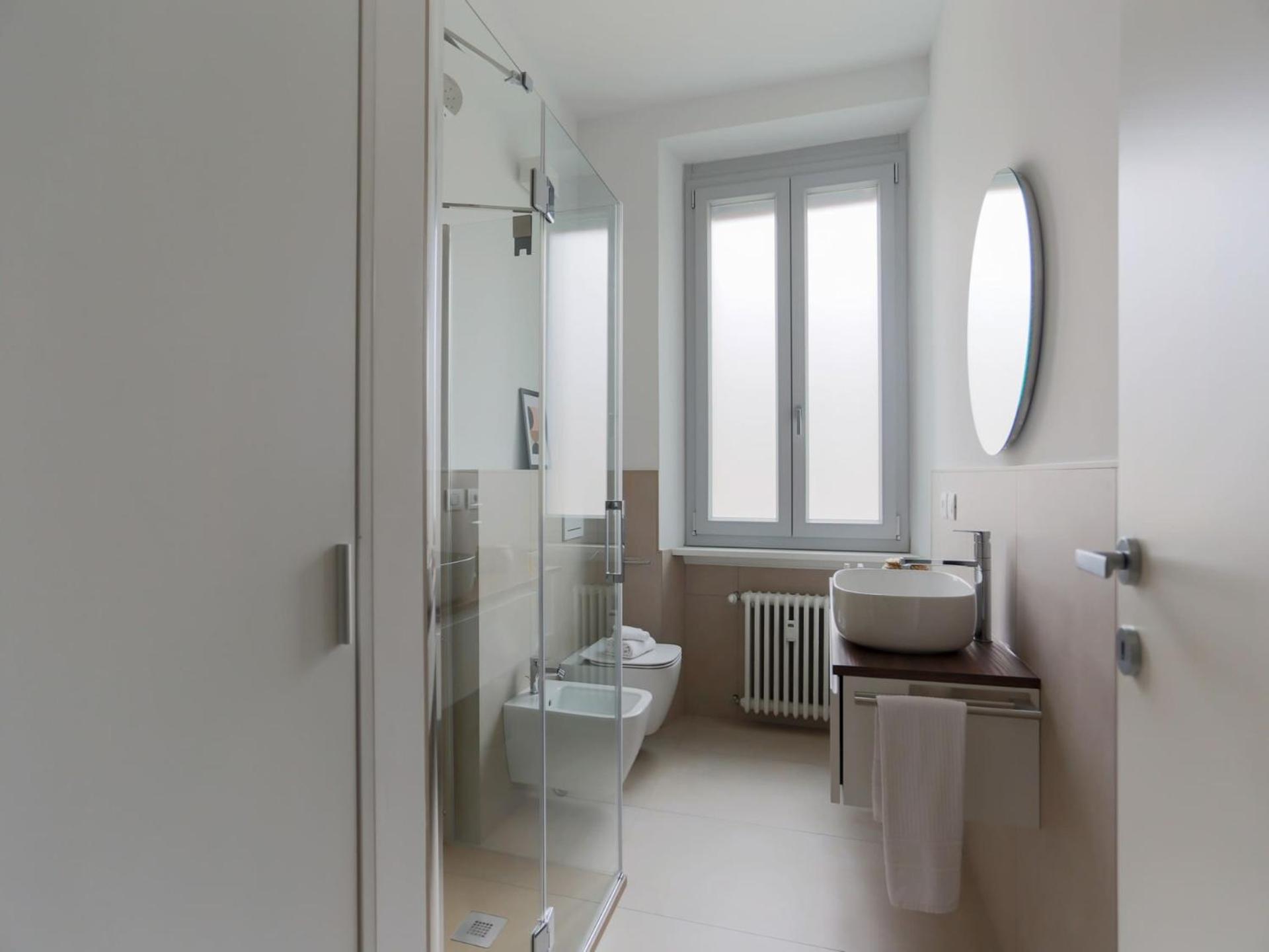 The Best Rent - Spacious And Renovated Two-Bedroom Apartment Downtown Milan Bagian luar foto